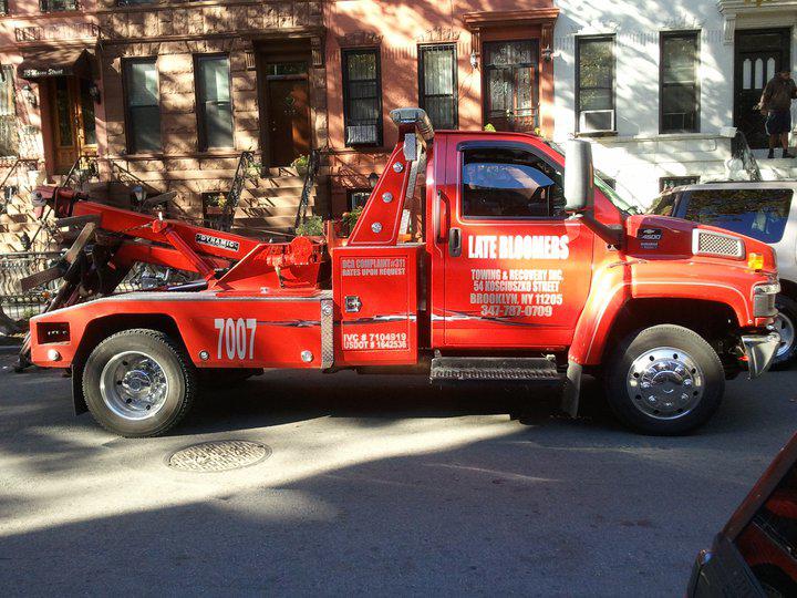 Images Late Bloomers Towing & Recovery, Inc.