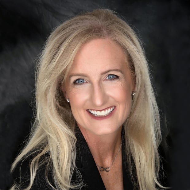 Images Edward Jones - Financial Advisor: Whitney Messerschmitt, CFP®