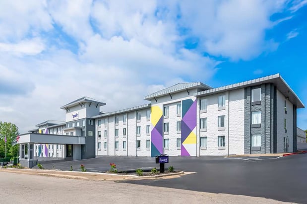 Images Spark by Hilton Branson Meadows