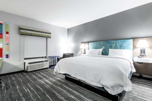 Images Hampton Inn Locust Grove