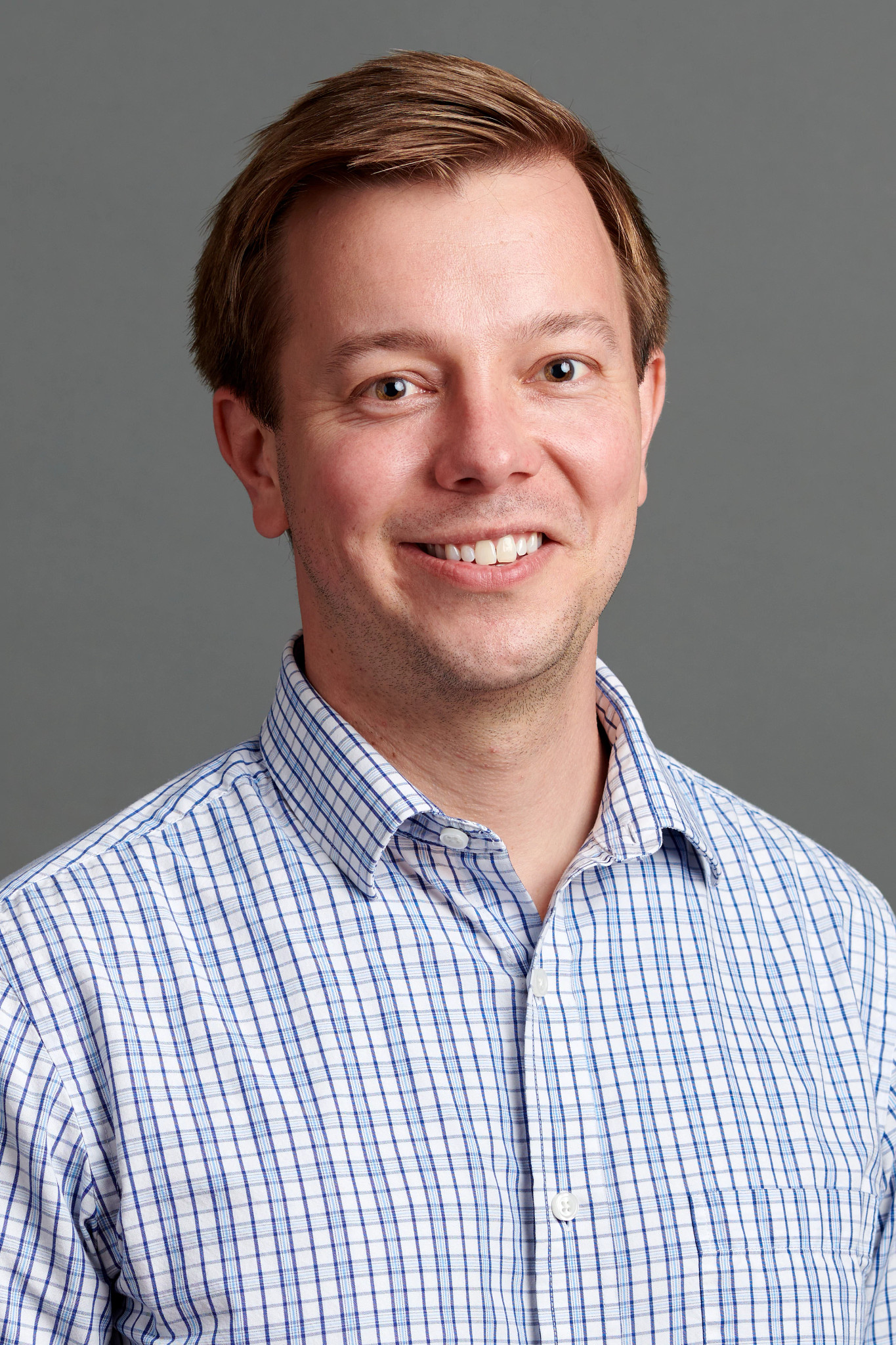 Garrett R. Searcy