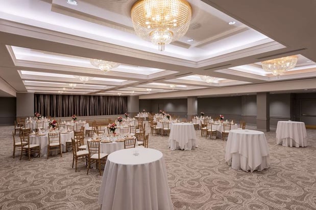 Images The Benson Portland, Curio Collection by Hilton