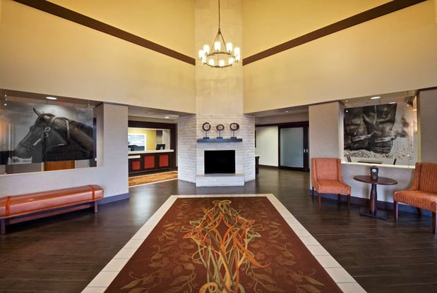 Images Hampton Inn & Suites N. Ft. Worth-Alliance Airport
