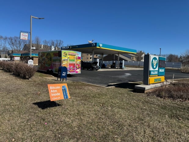 Images CoinFlip Bitcoin ATM - Valero (Louisville)