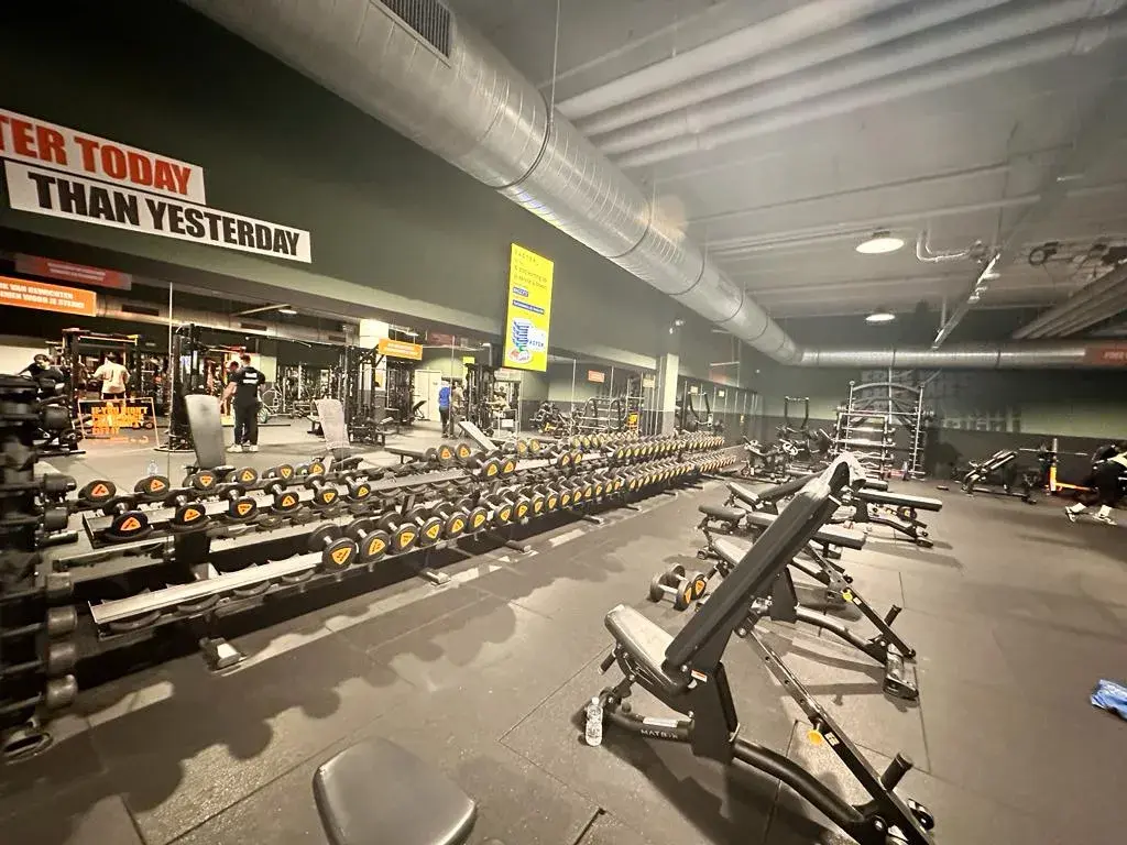 Foto's Basic-Fit 24/7