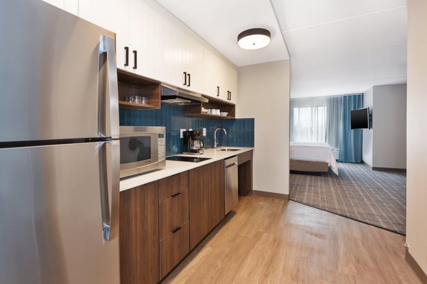 Images Staybridge Suites Pittsburgh Airport by IHG