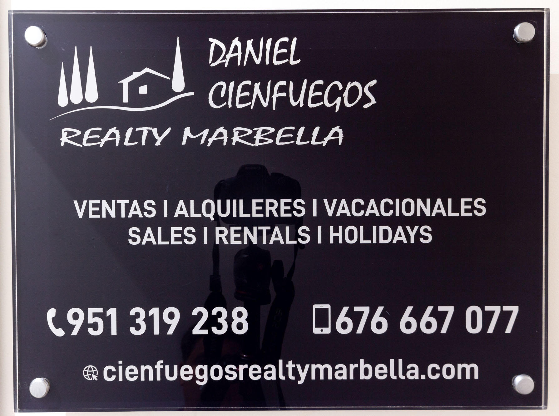 Images Cienfuegos Realty Marbella