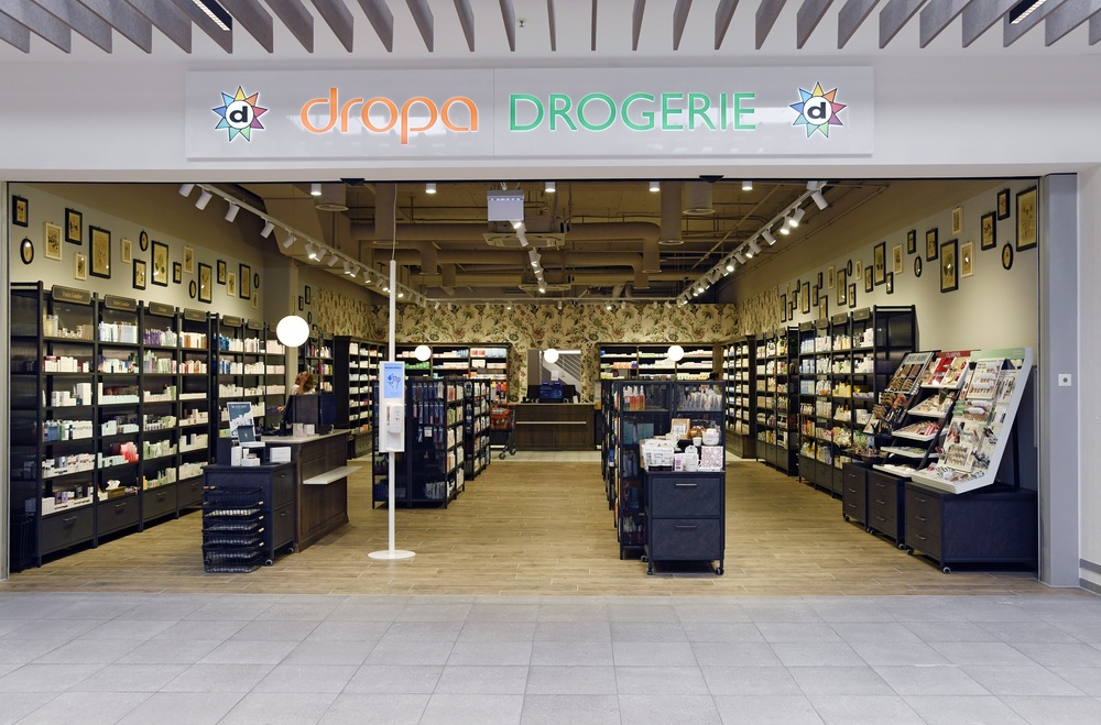 Bilder DROPA Drogerie Urnertor