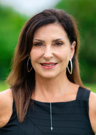 Images Alison Free, Bankers Life Agent and Bankers Life Securities Financial Representative