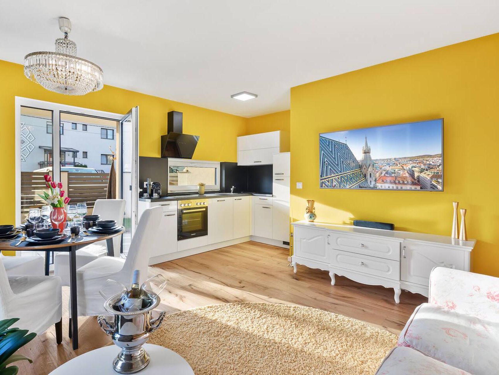 Bild 6 von Chroma Living