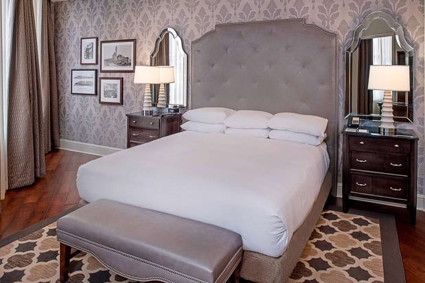 Images St. Louis Union Station Hotel, Curio Collection by Hilton