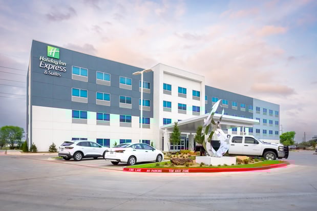 Images Holiday Inn Express & Suites Waco Downtown by IHG