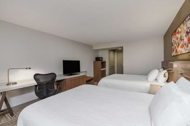 Images Hilton Garden Inn Syracuse
