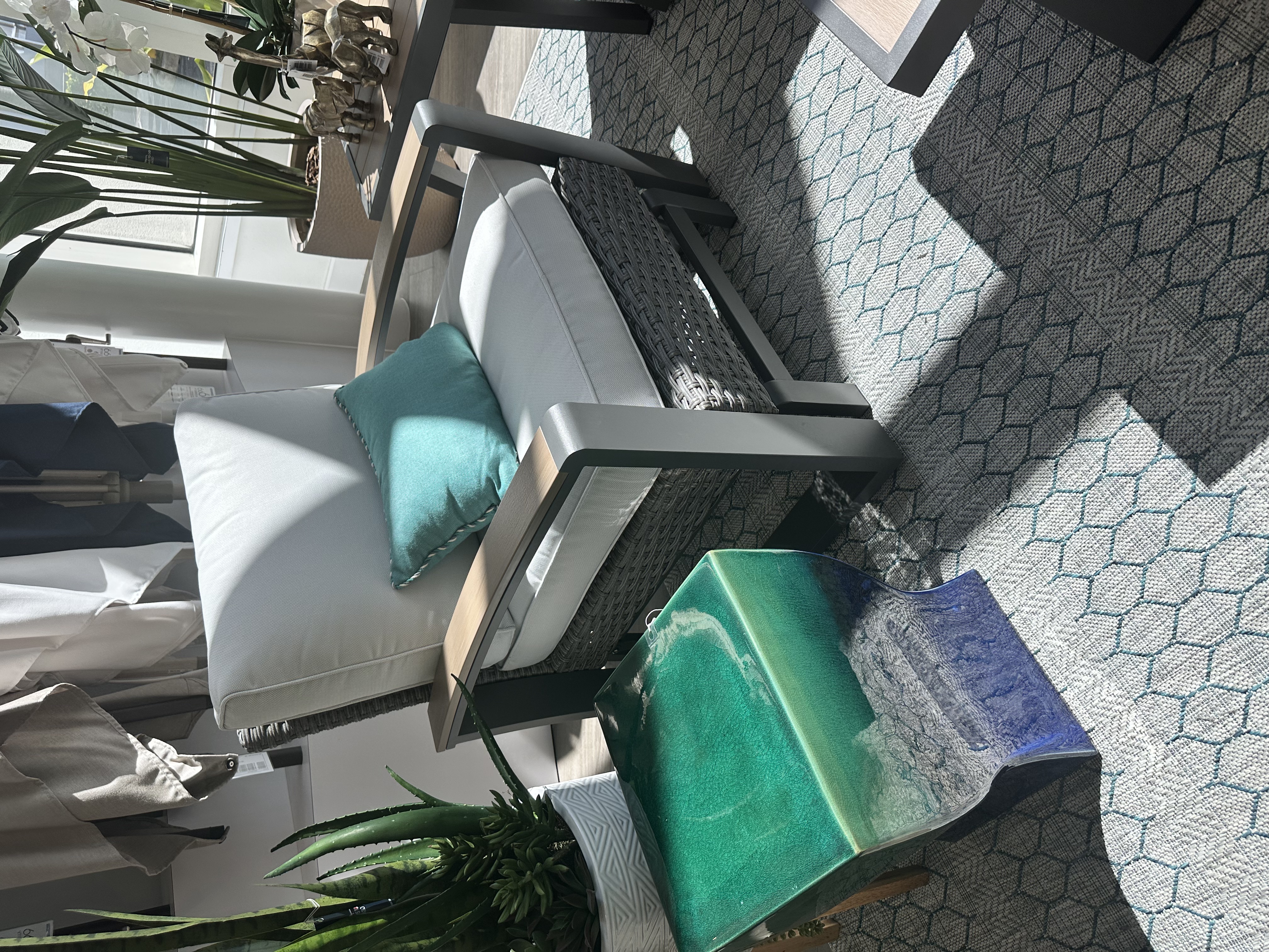 Rooms To Go Patio Image