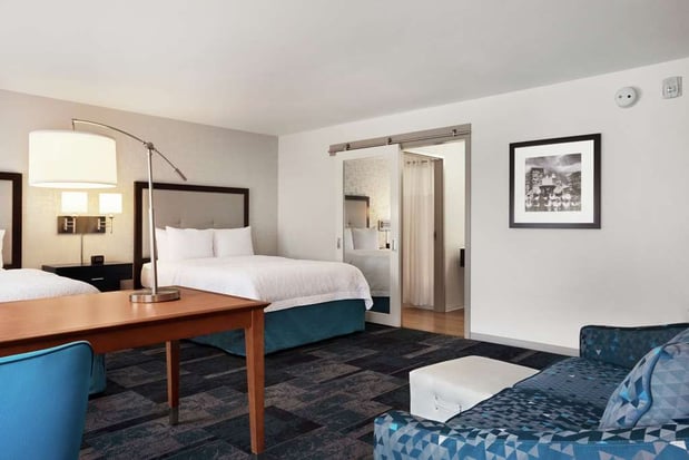 Images Hampton Inn & Suites Rosemont Chicago O'Hare