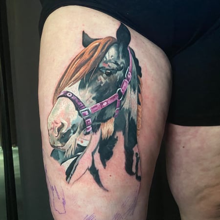 Bilder Bloody Dogs Tattoo & Piercing Inh. Robert Pongrácz