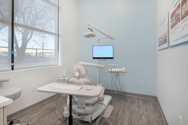 Images Golden Modern Dentistry