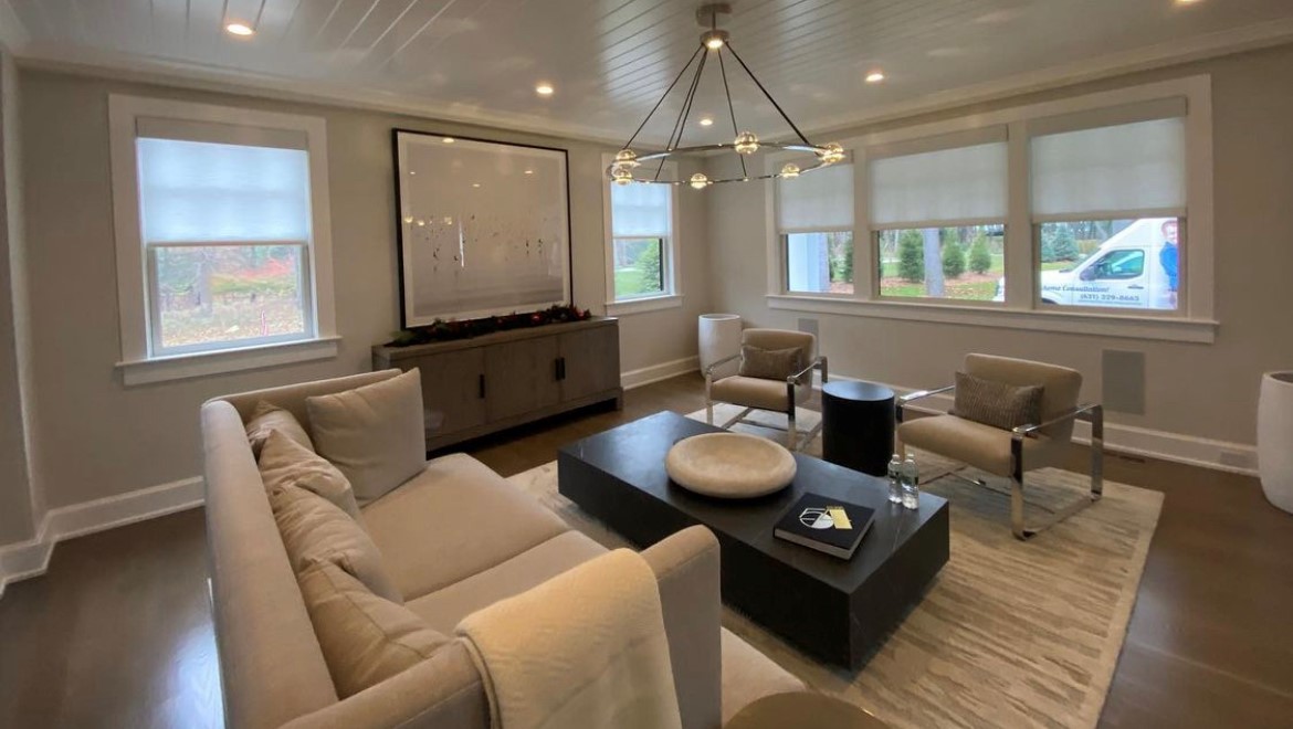 Budget Blinds of Rockwall, Terrell, Forney, and Greenville have your windows covered. Our blinds and shades, including roller shades, come in a variety of colors, textures, and opacities to suit any room of your house.