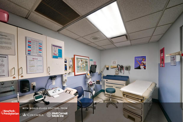 Images NewYork-Presbyterian Medical Group Queens - Internal Medicine - Fresh Meadows
