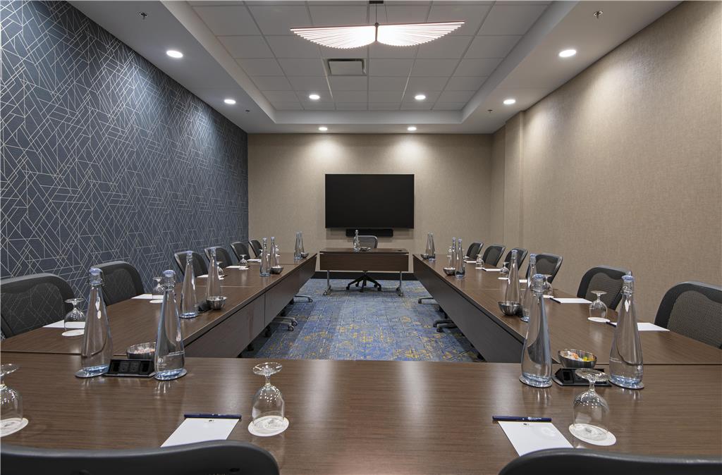 Images DoubleTree by Hilton Hotel West Edmonton