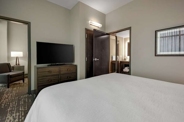 Images Embassy Suites by Hilton Jonesboro Red Wolf Convention Center