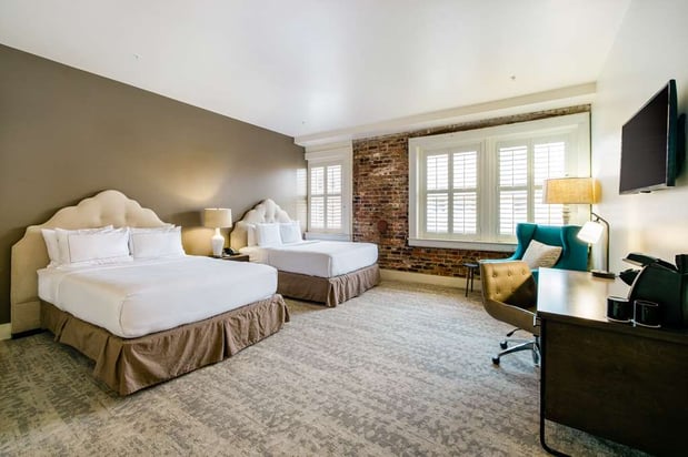 Images Hotel Florence, Tapestry Collection by Hilton
