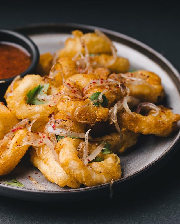 Images Chasin' Tails: Seafood that Celebrates!