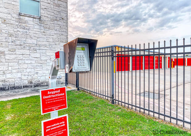 Images CubeSmart Self Storage