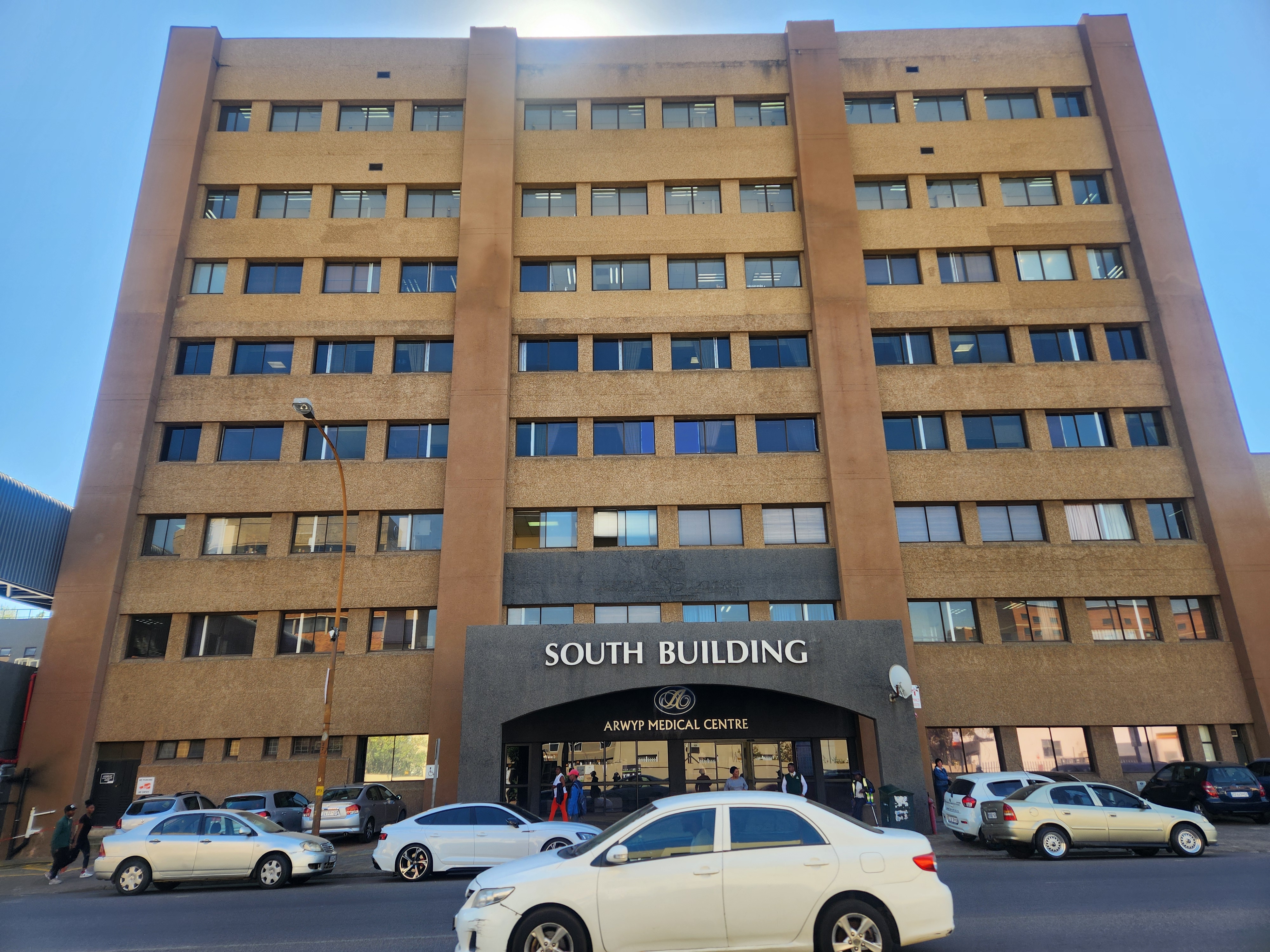 Images Ampath Arwyp Hospital Laboratory