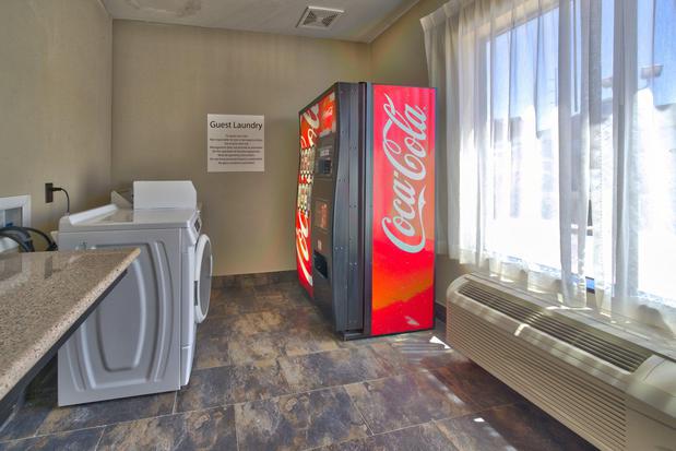 Images Holiday Inn Express & Suites Lubbock South by IHG