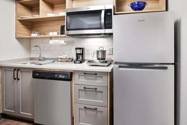 Images Candlewood Suites Cincinnati Northeast - Mason by IHG