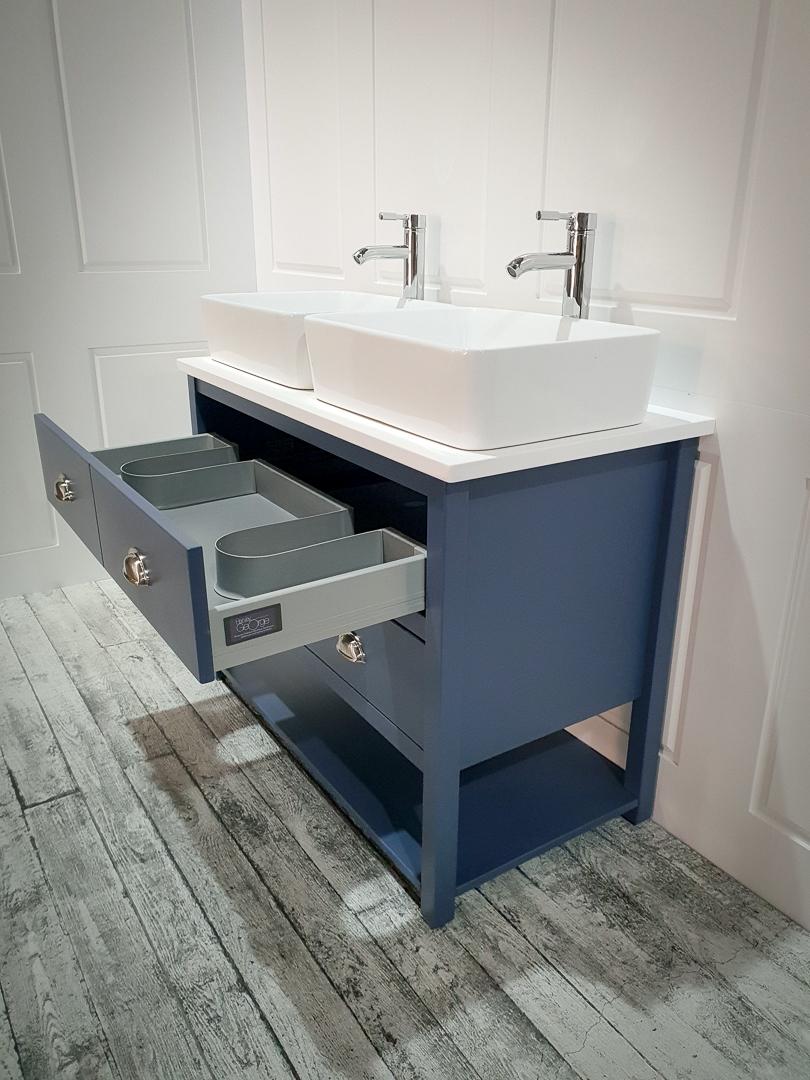 Images Harvey George - Harrogate Bathroom Showroom