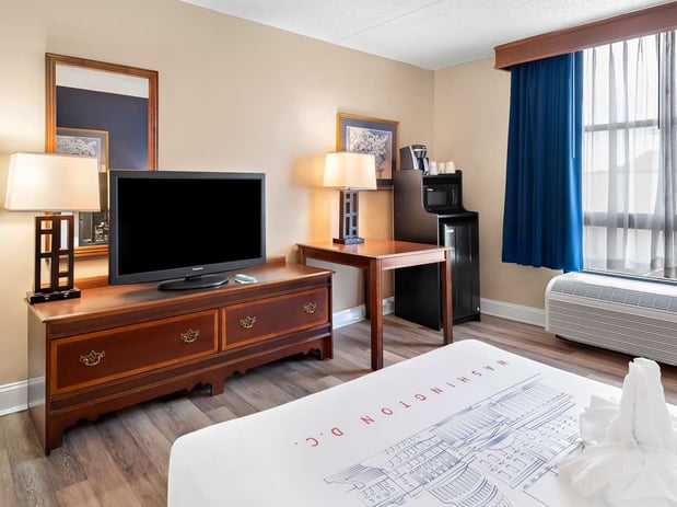 Images Best Western Potomac Mills