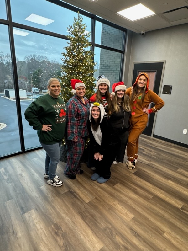 Merry Christmas from all of us at Chandler Hahn State Farm! 
We&rsquo;re so grateful for our amazing customers and community who make what we do so meaningful. Thank you for trusting us with your auto, home, renters, and life insurance needs.

Wishing you a holiday season filled with peace, joy, and time with the people who matter most. If you need us, we&rsquo;re always here to help!