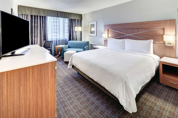 Images DoubleTree by Hilton Hotel Milwaukee Downtown