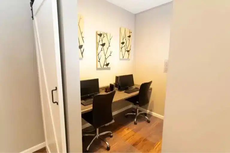 Images Compass Flats