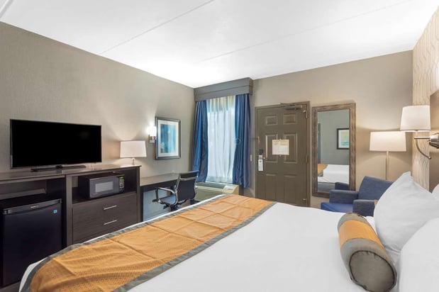 Images Best Western Plus Bowling Green