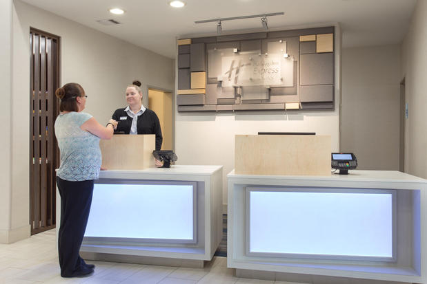 Images Holiday Inn Express & Suites Amarillo by IHG