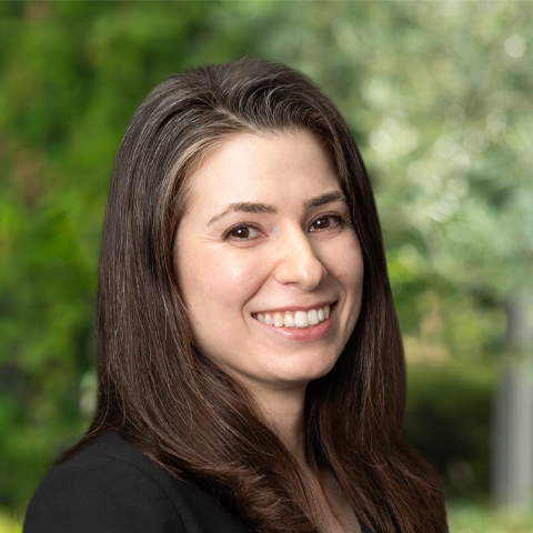 Dr Lauren N. Larrabure