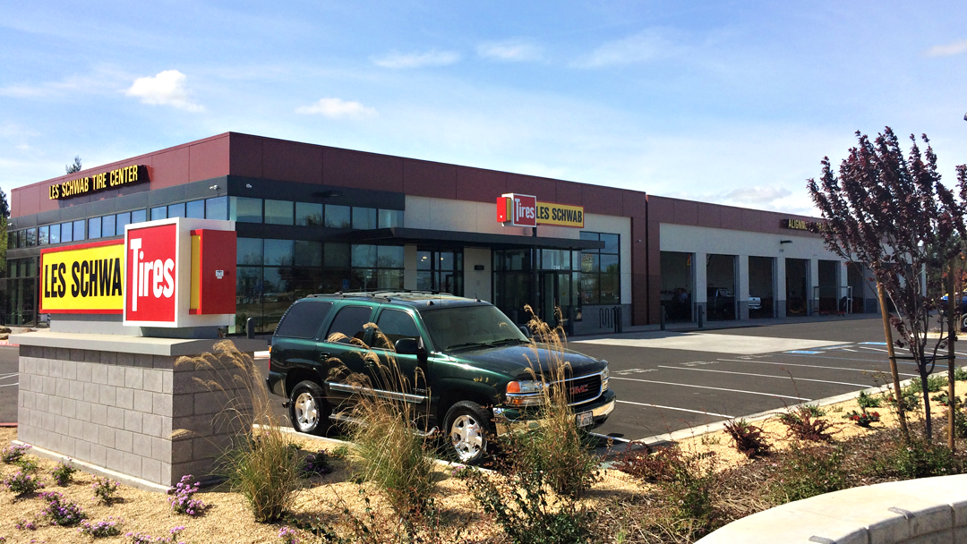 Les Schwab Tire Center