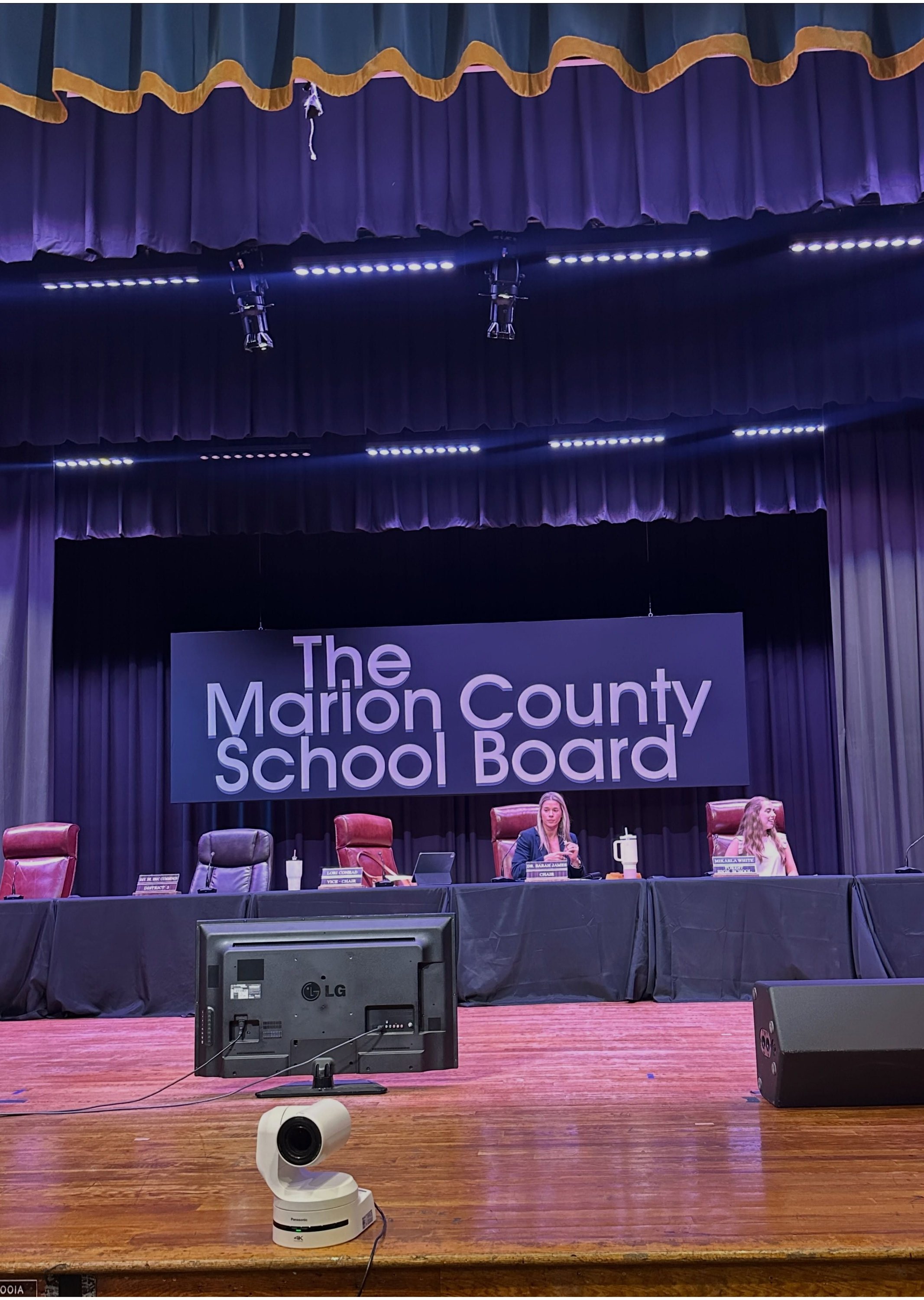 We were honored to be recognized at last night’s Marion County School Board meeting alongside local businesses. The real thanks goes to the teachers, staff, and board working hard for our students every day. Bart Blessing State Farm is proud to support you!