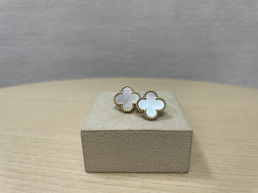 Images KOMEHYO（コメ兵）買取センターアミュプラザくまもと