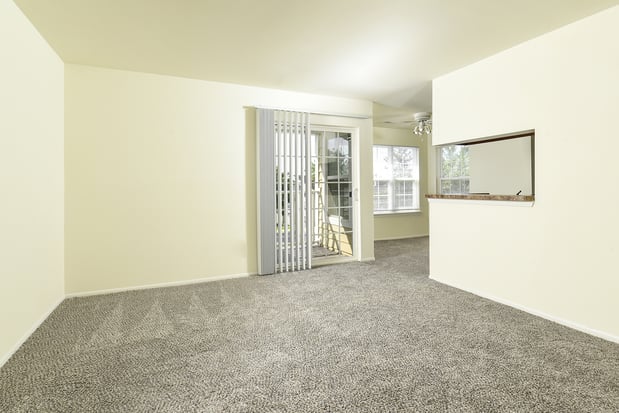 Images Spring House Apartments