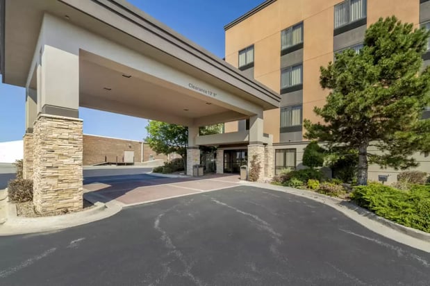 Images Holiday Inn Express & Suites Weatherford by IHG