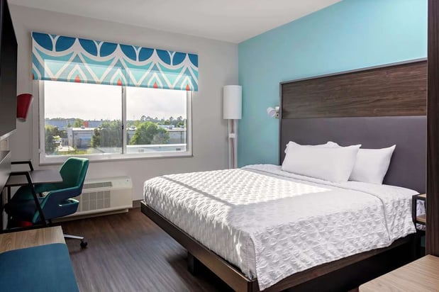 Images Tru by Hilton Crossett