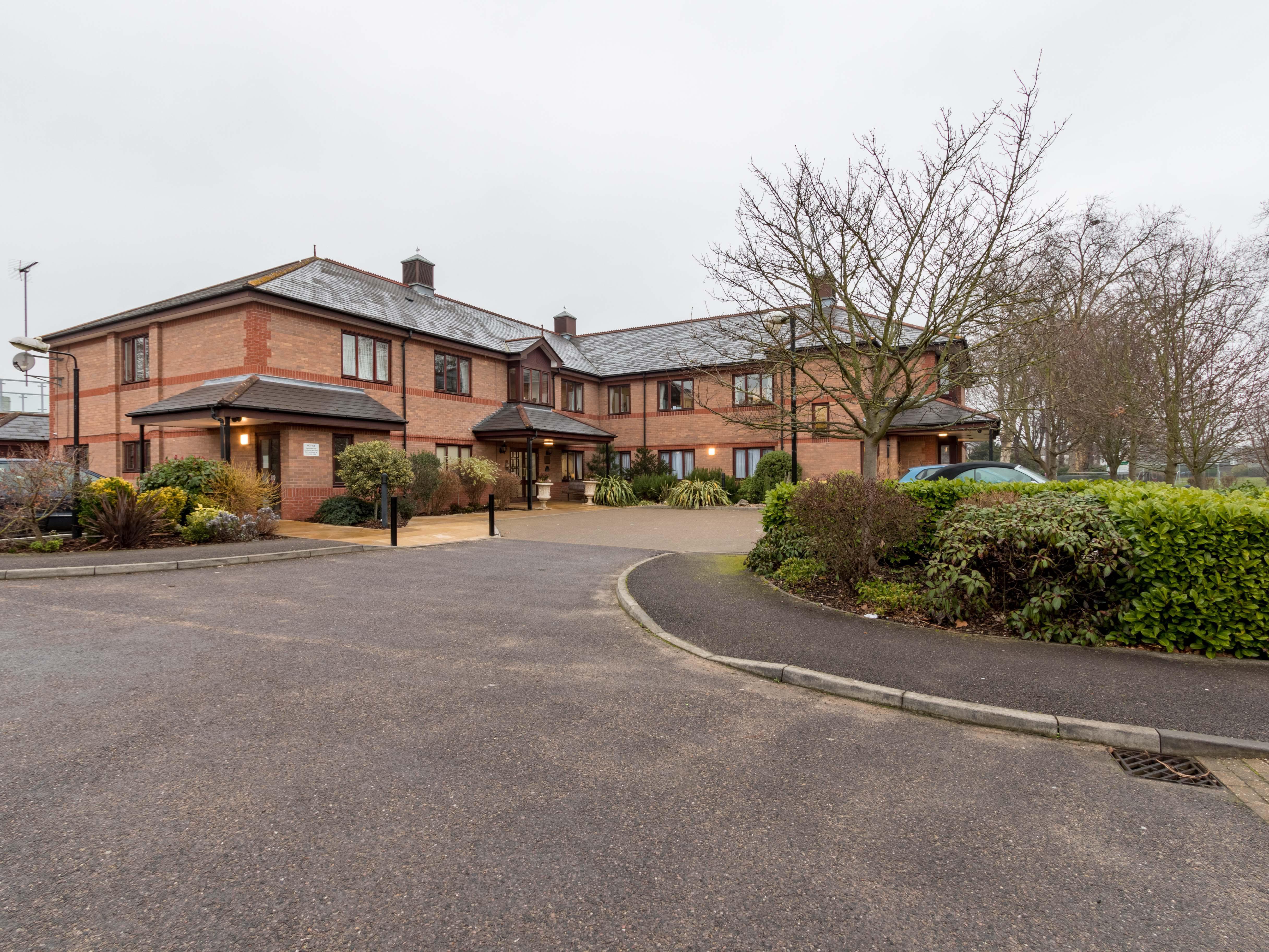 Barchester - Atfield House Care Home Isleworth 020 8560 3994