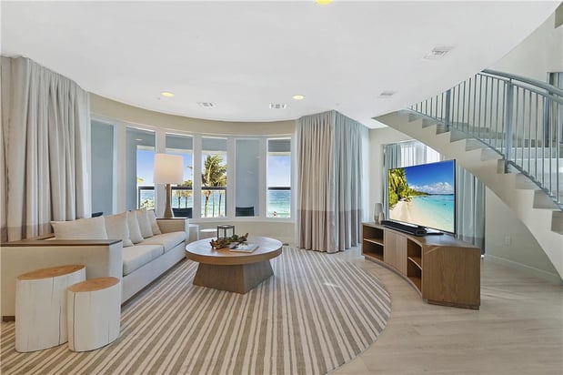 Images Beach House Fort Lauderdale, a Hilton Resort