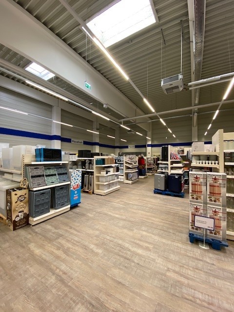 CENTERSHOP Frauenhofen, Wiener Straße 5, in Frauenhofen