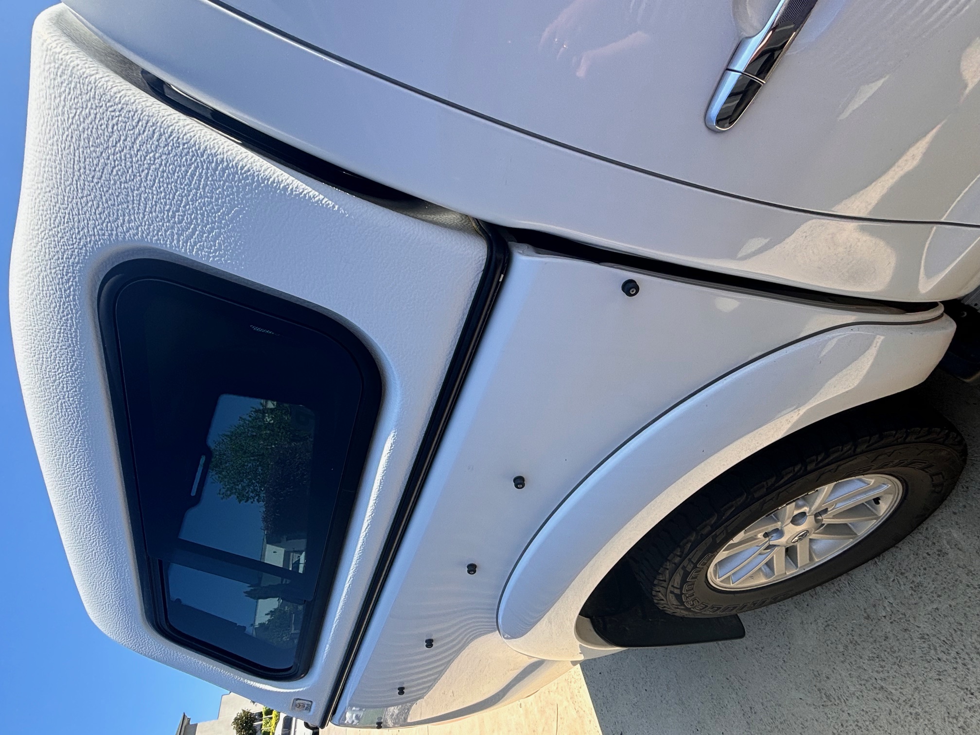 Images Precision Windscreens and Auto Glass