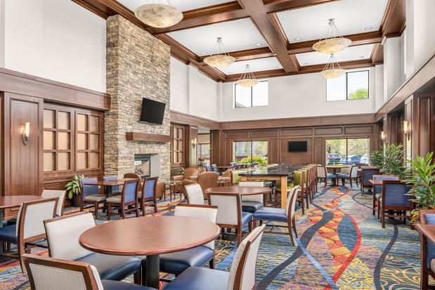 Images Holiday Inn Express & Suites Wilmington-Newark by IHG